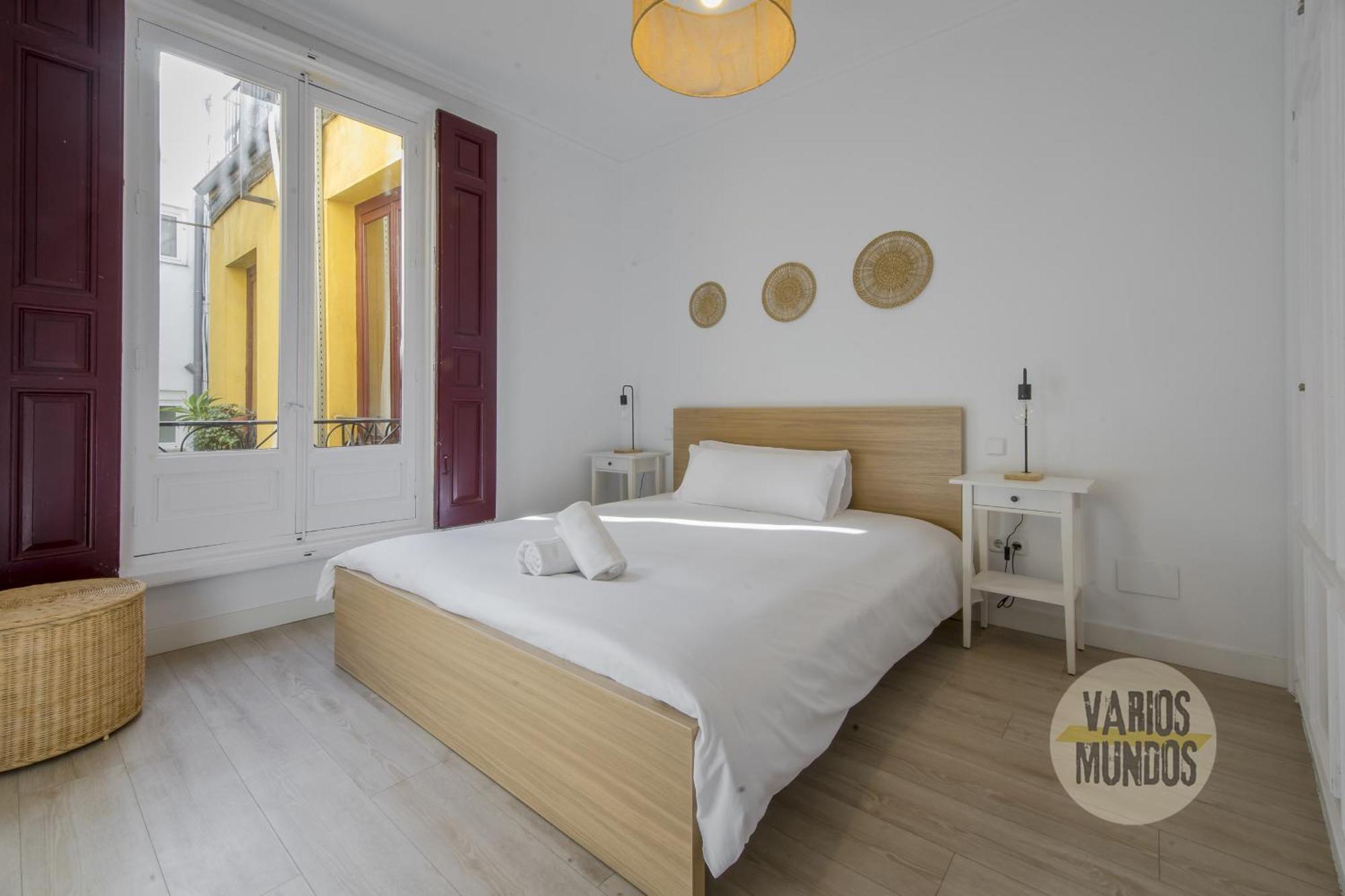 Elegant Apt Para 4Pax En Las Letras-Cortes マドリード エクステリア 写真