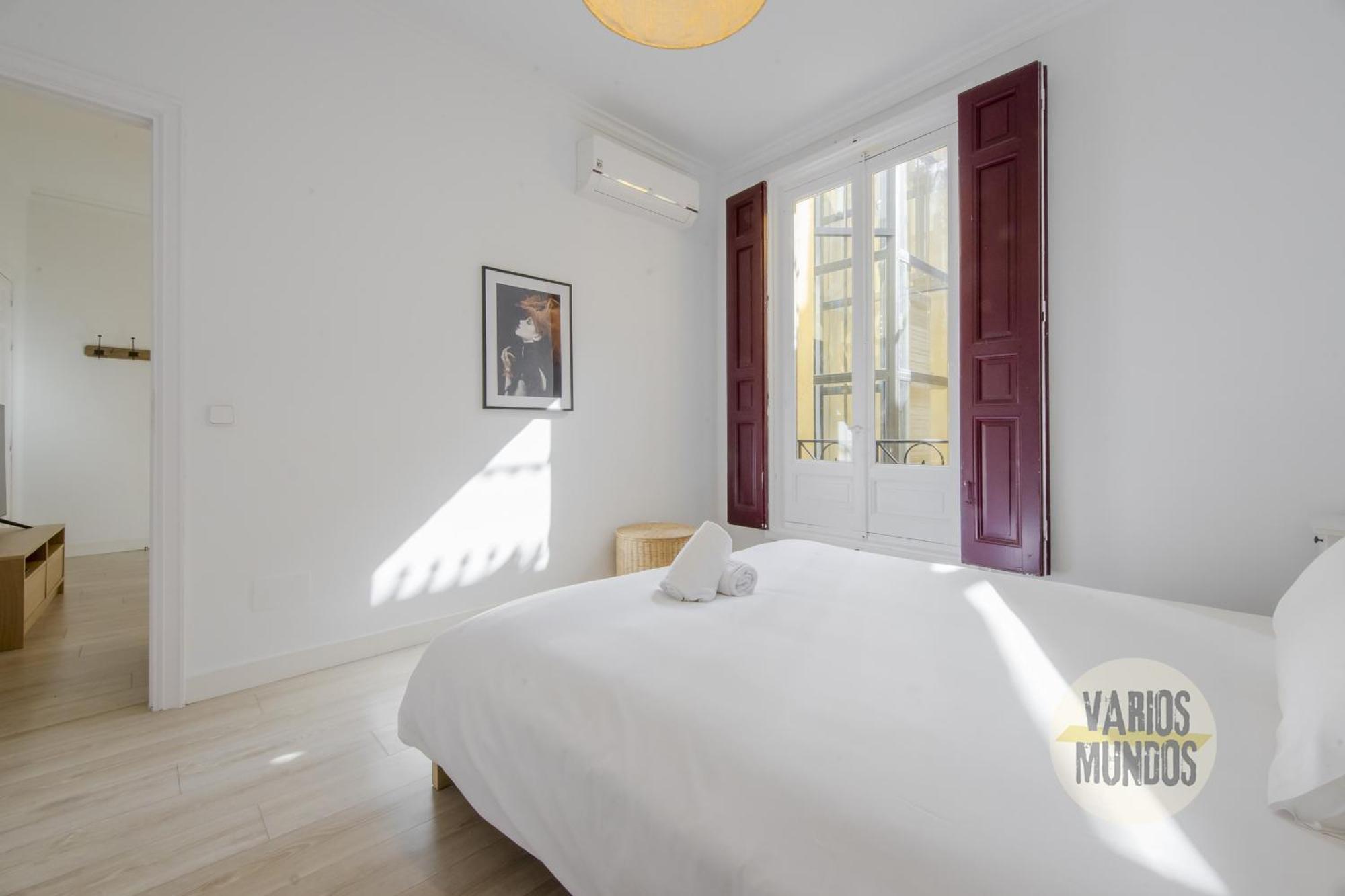 Elegant Apt Para 4Pax En Las Letras-Cortes マドリード エクステリア 写真